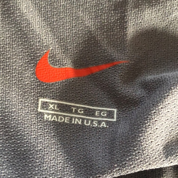 Vintage Nike Dri Fit Center Swoosh Gray Red Blue Long Sleeve Shirt Size XL - Picture 3 of 4